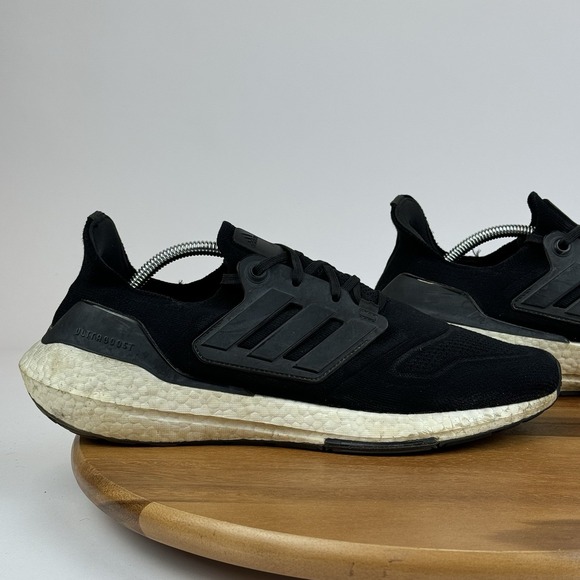 Mens Adidas Ultraboost 22 Core Black Athletic Running Gym Sneakers Shoes Size 11